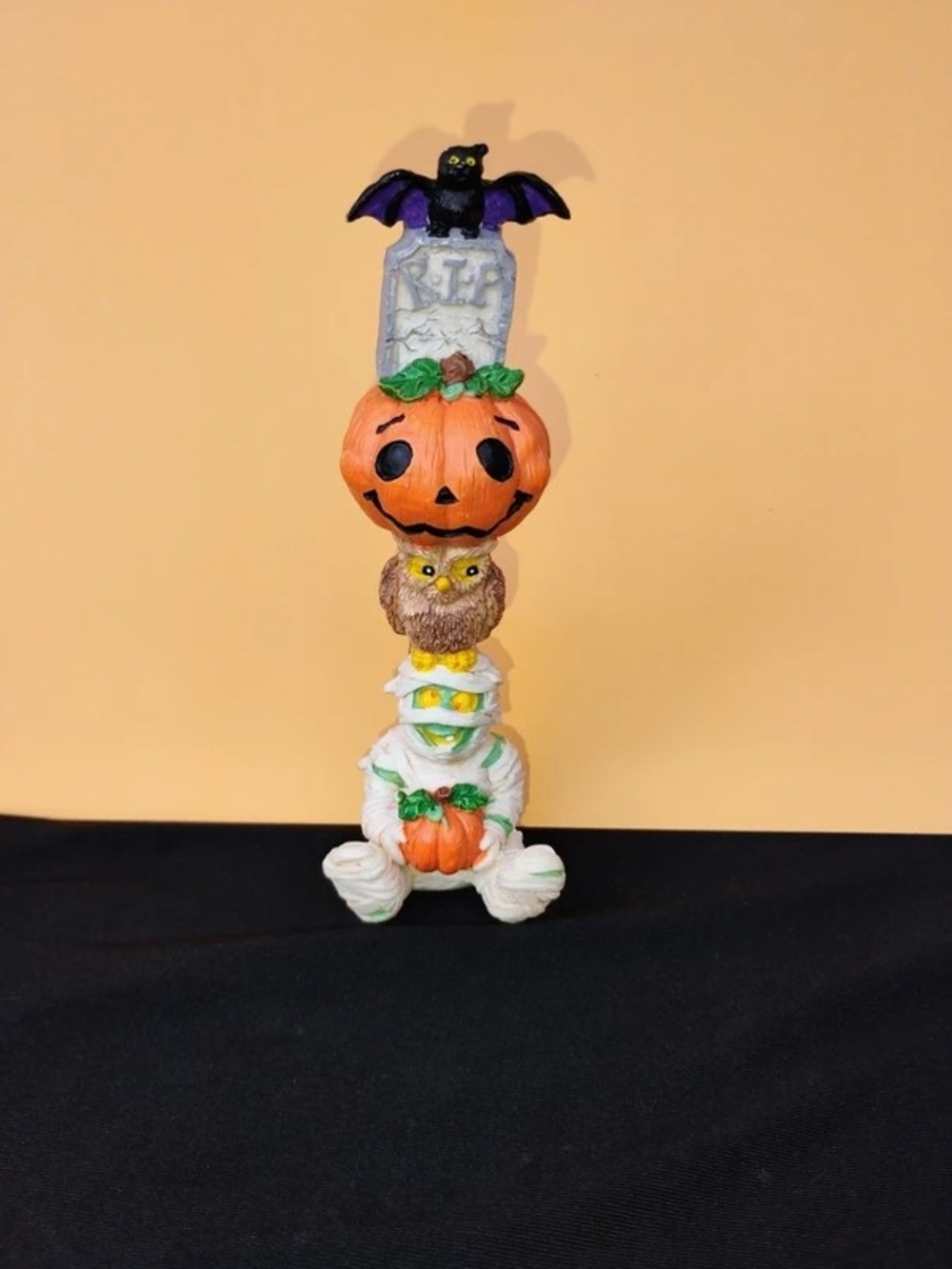 Vinatge Spooky Hollow figure